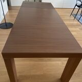Extendable walnut table