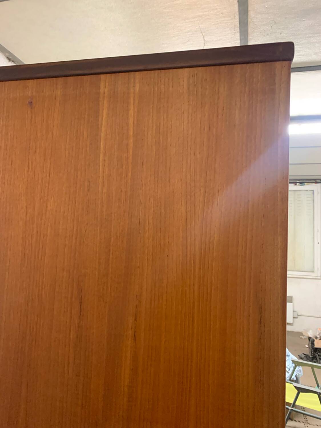 Armoire scandinave vintage en teck