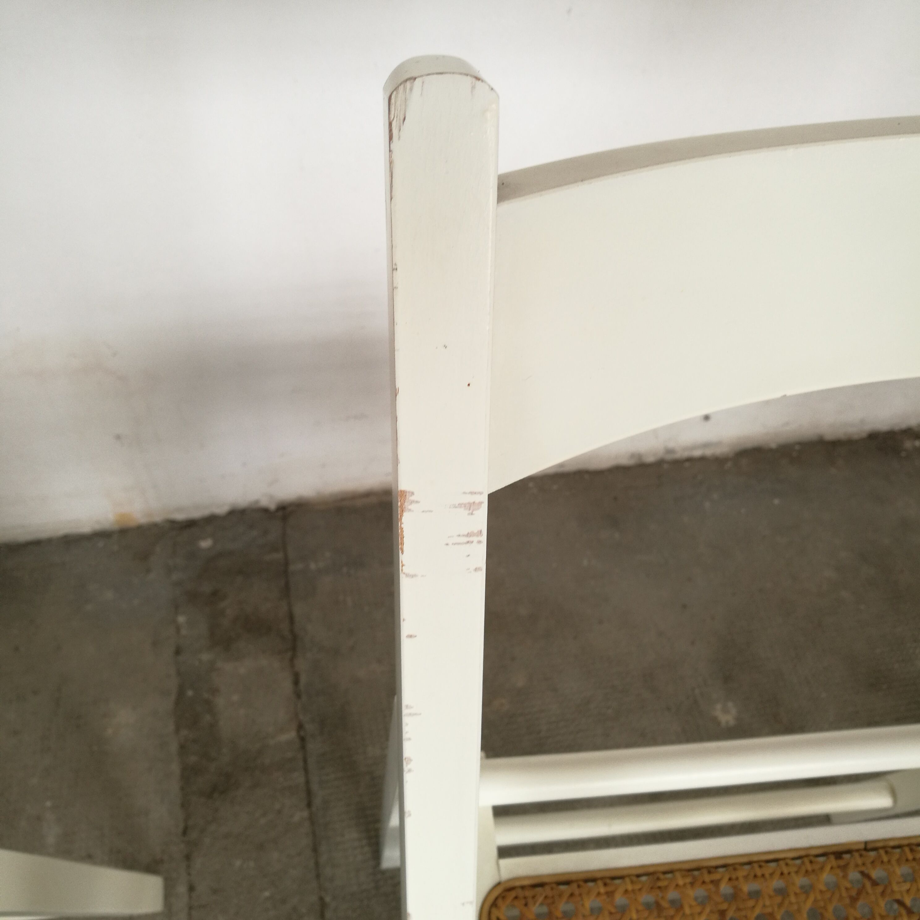 Set of 4 folding chairs, can.