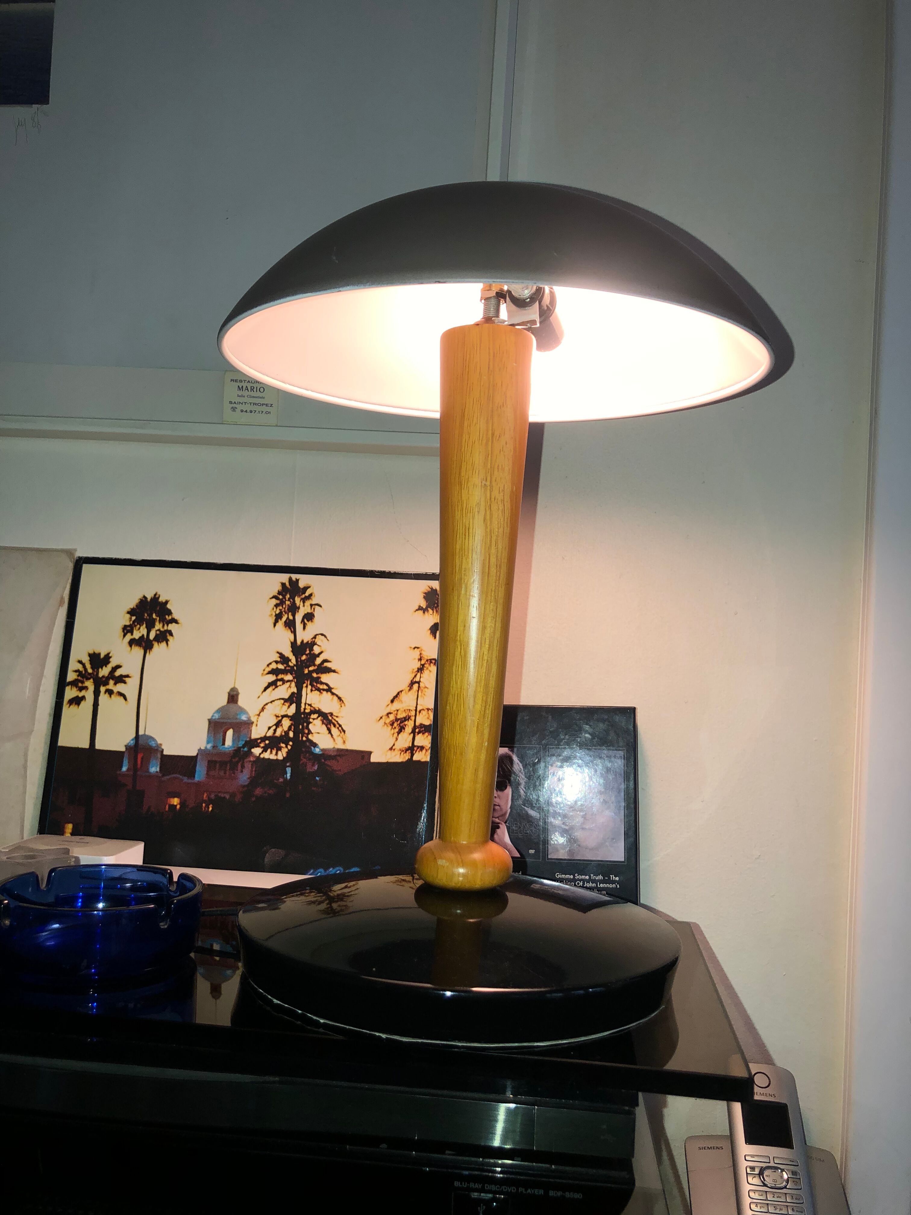 Art deco champion lamp