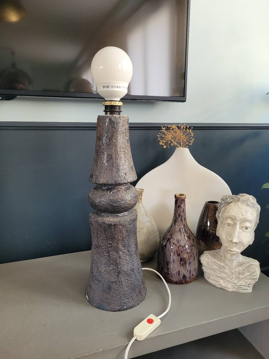 Vintage concrete lamp base