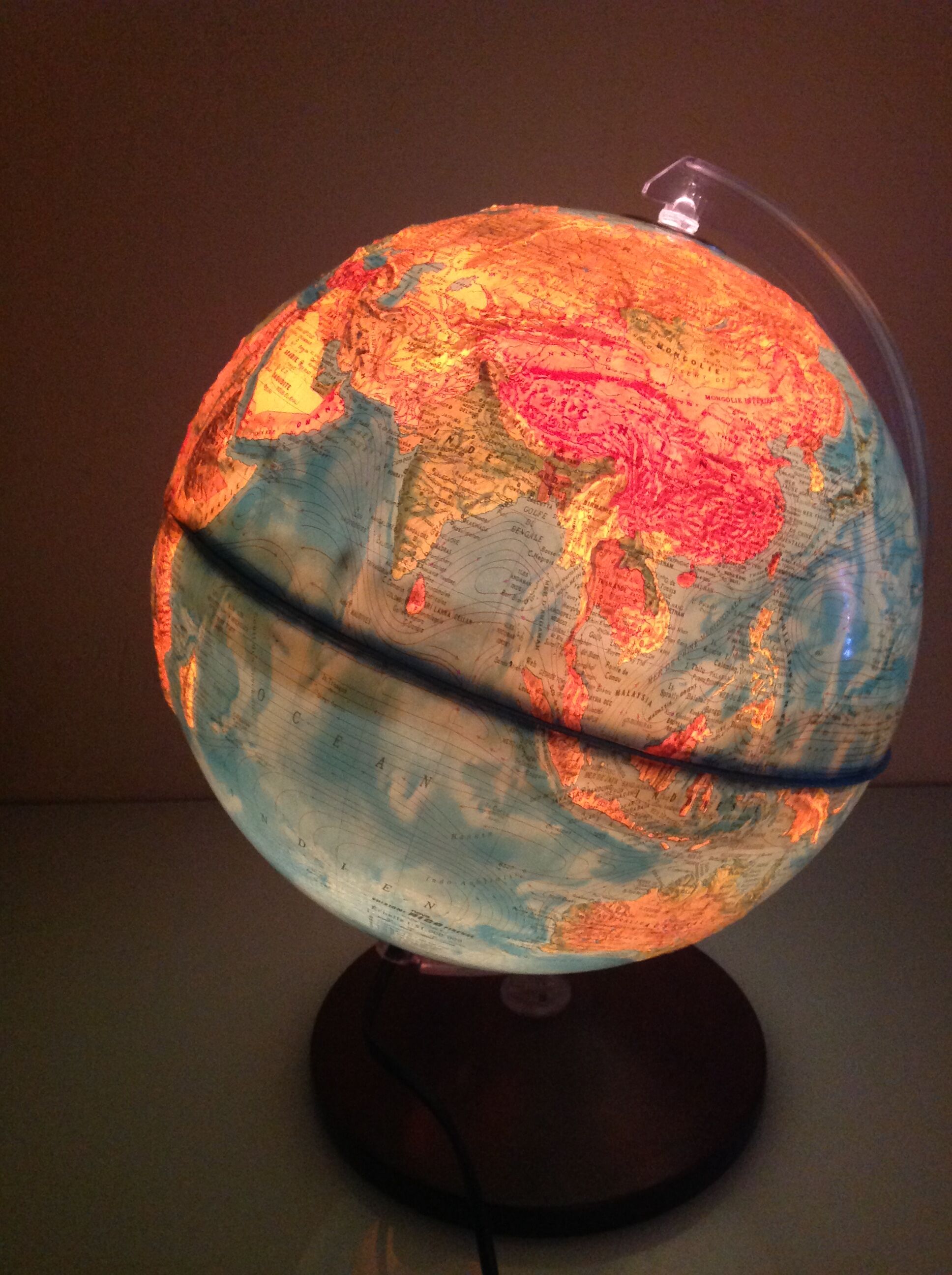 Globe in bright relief Rico Italy vintage 60s-70s