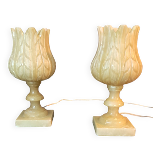 Paire de photophores en albâtre en forme de tulipe, 1940/1950.