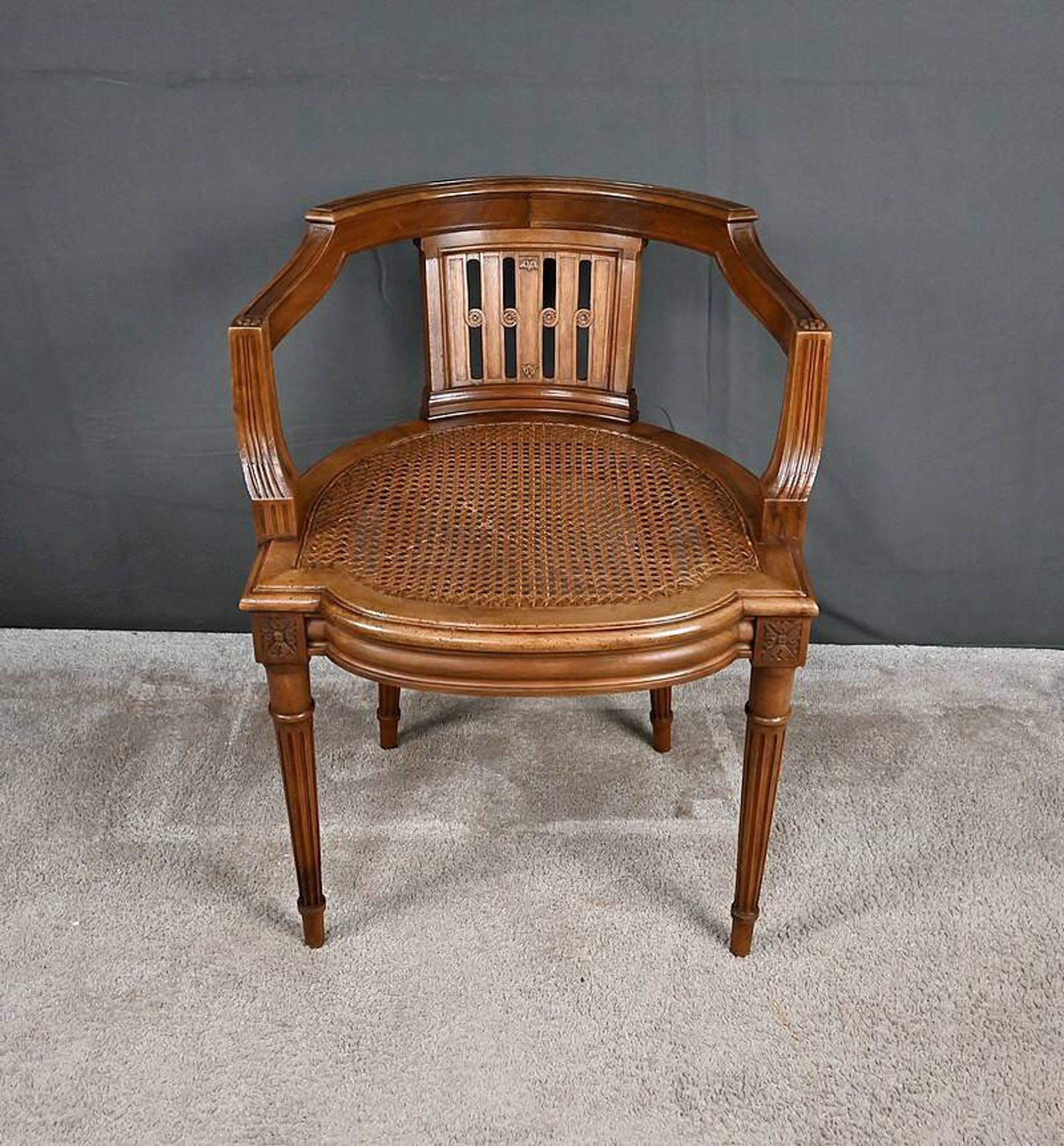 Small Office Armchair in Walnut, Louis XVI style – Late 19th century