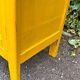 Buffet parisien jaune