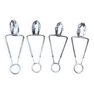 4 snail clips (silver metal)