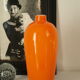 Vase en opaline orange vintage