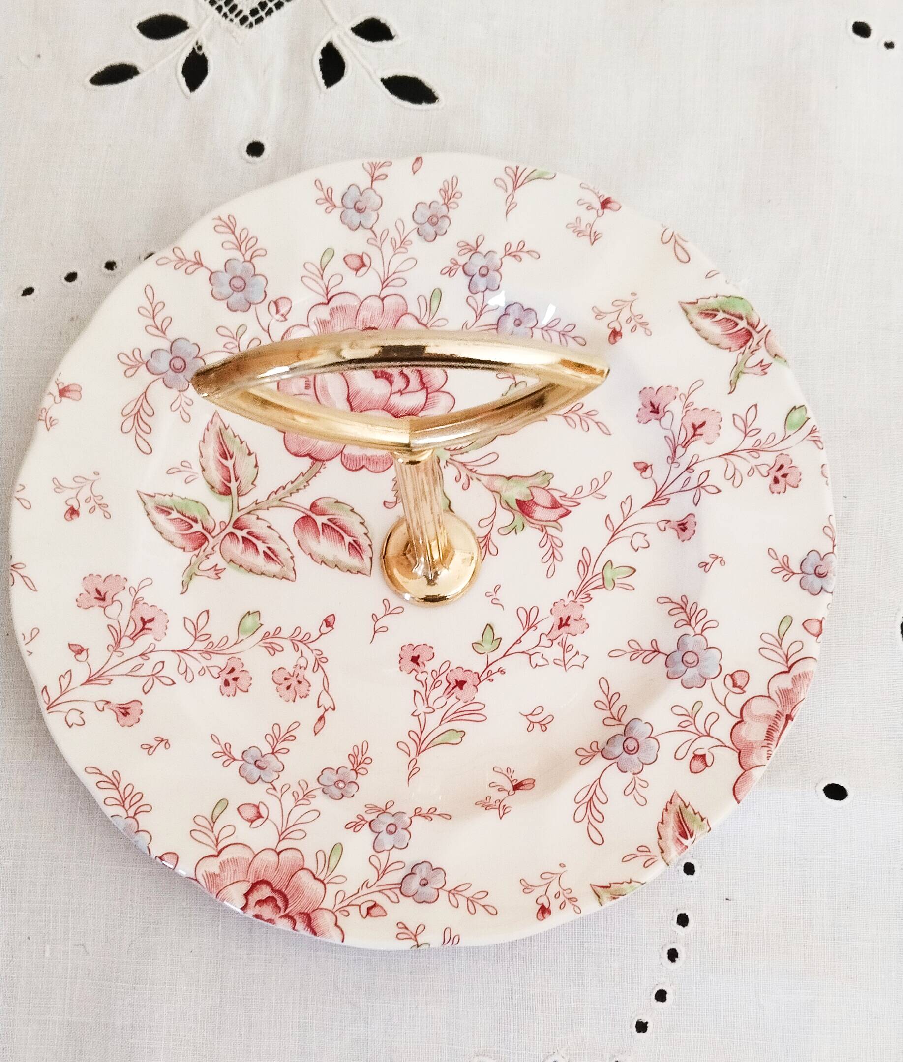 Johnson Bros Rose Chintz Servant - Made in England