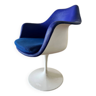Knoll tulip chair