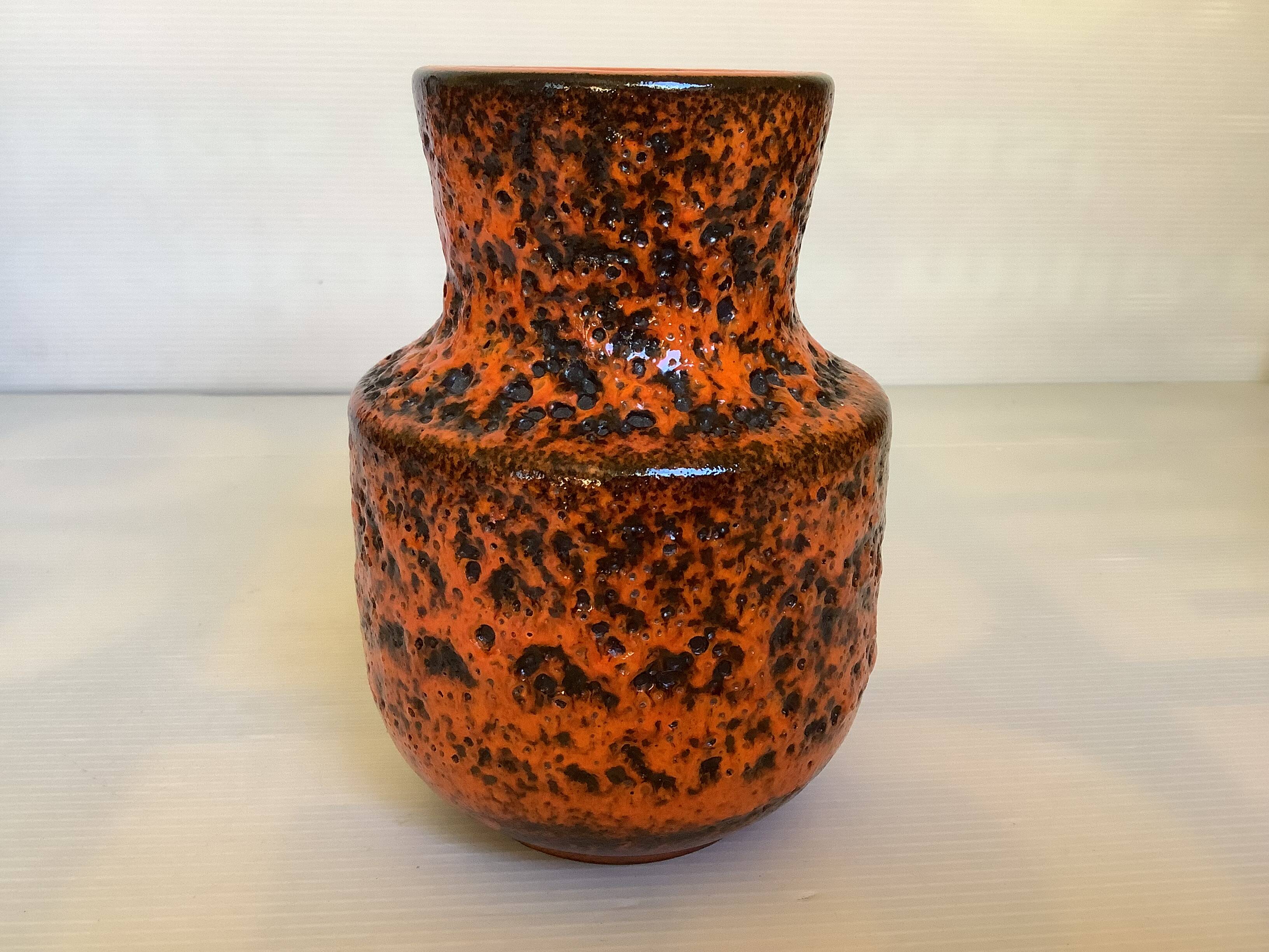 Vase orange écume de mer fat lava