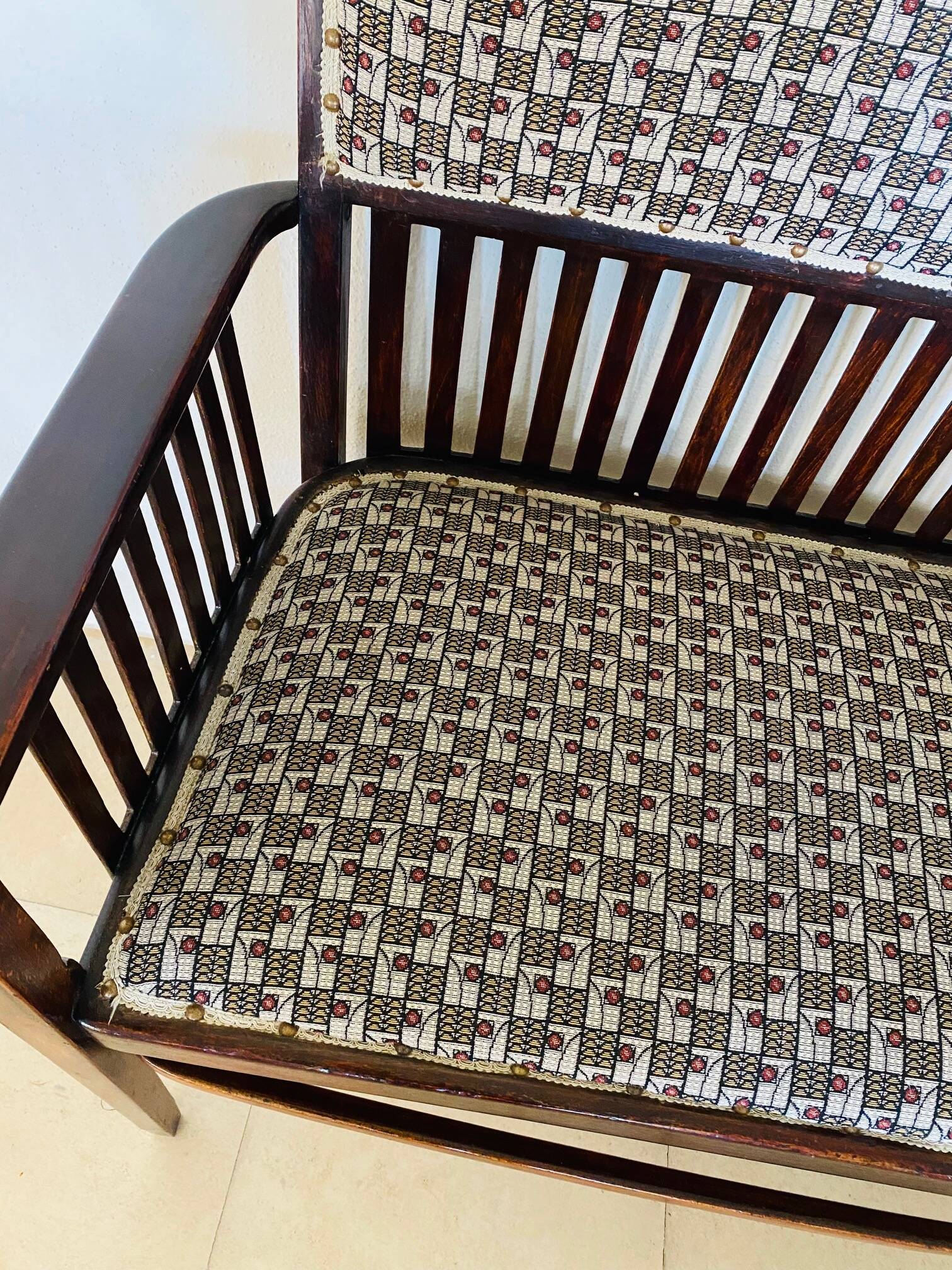 Art Nouveau style bench - Jacquard fabric