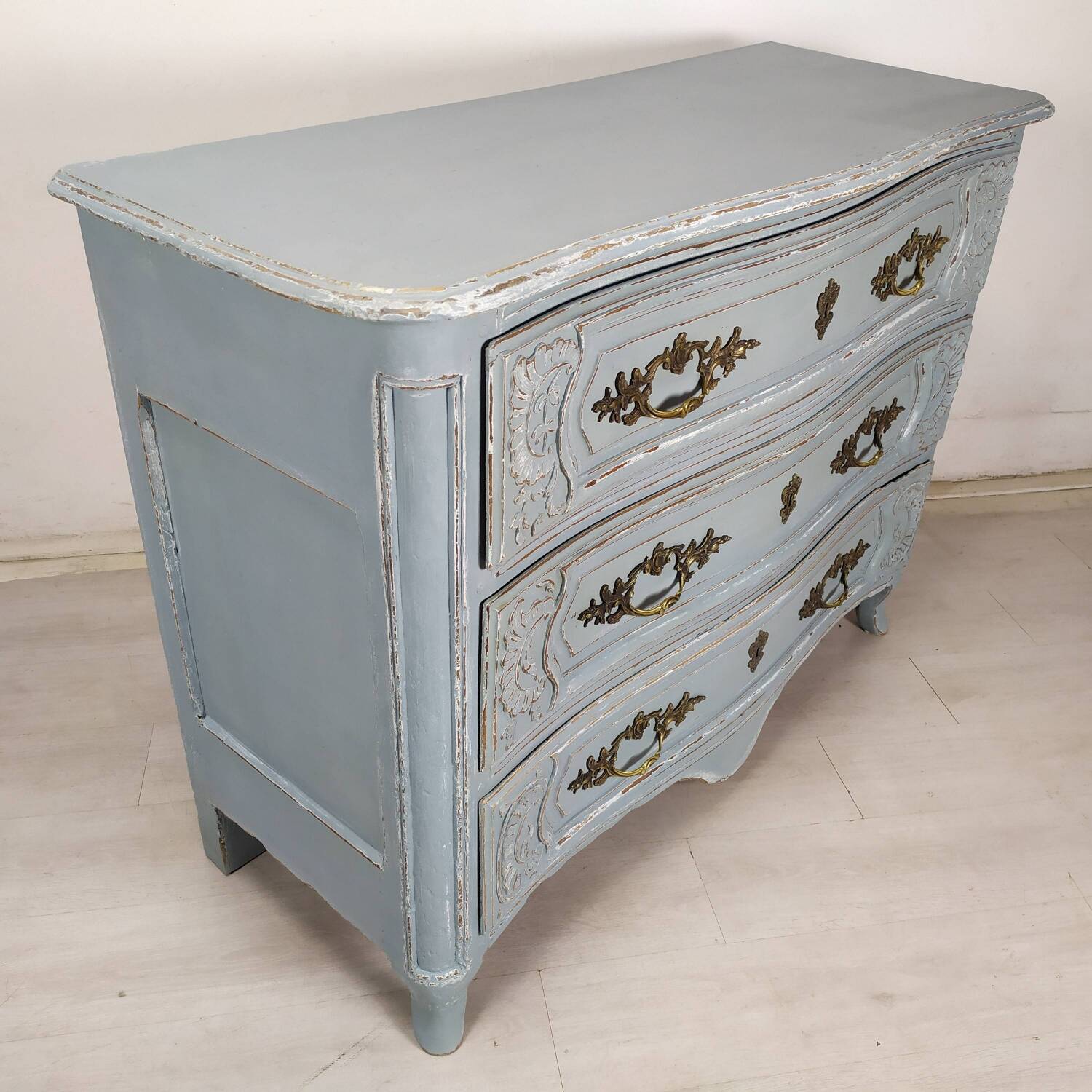 Antique patinated chest of drawers