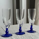 Set of 6 blue-footed champagne flutes; 3 pairs of designs.