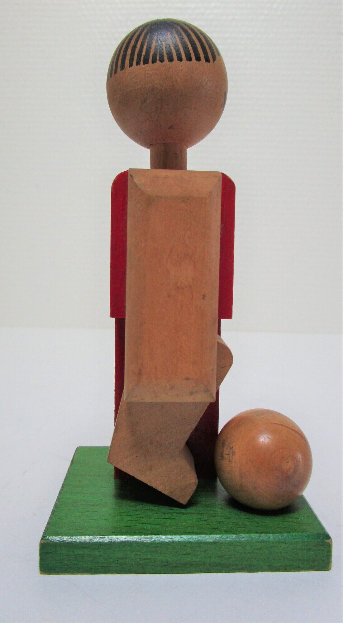 wooden toy footballer design P. Schweizer for Naef Switzerland