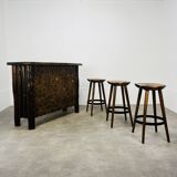 Brutalist bar in solid wood chalet style