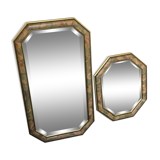 Deux miroirs en bois motif de fleurs