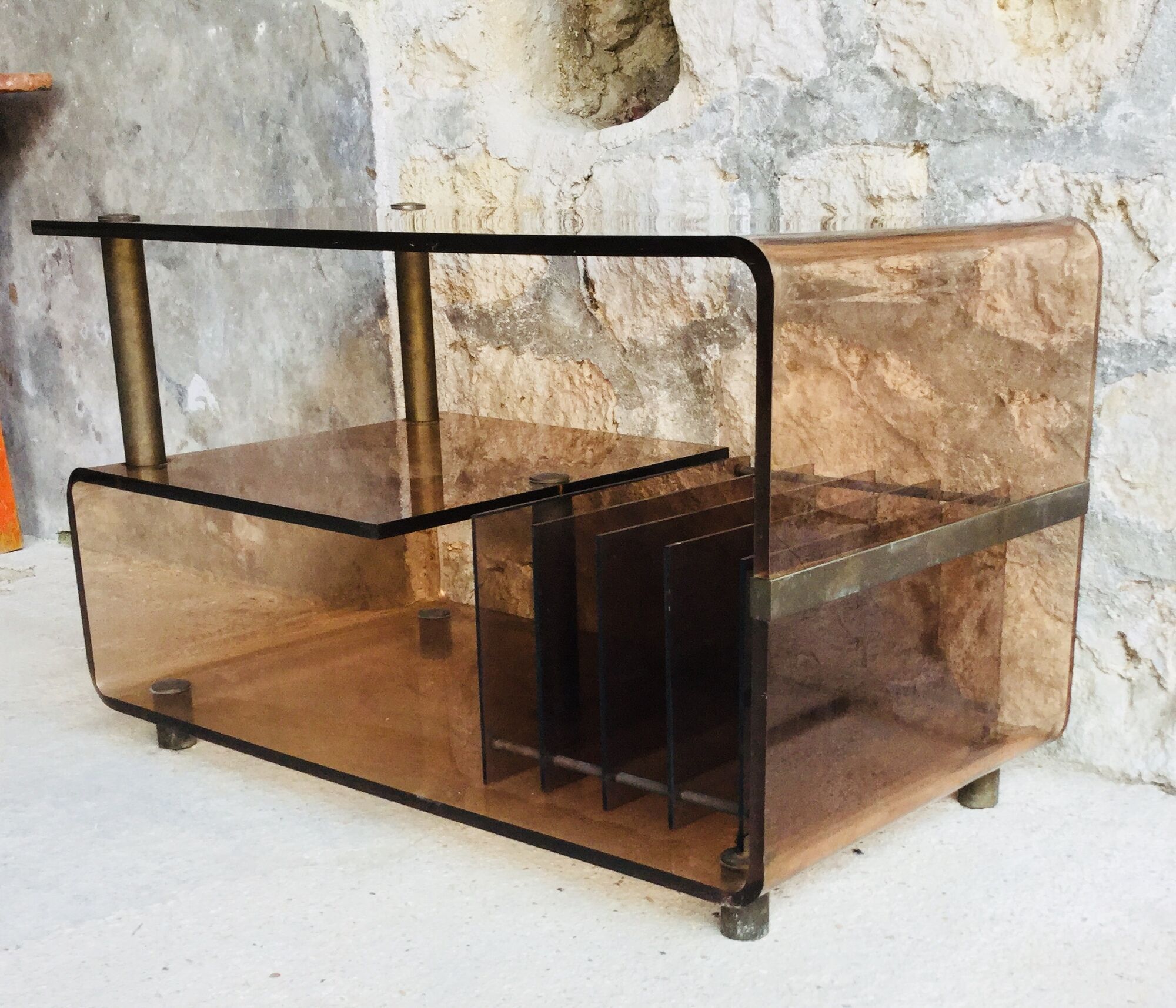 Vinyl or hifi furniture - smoked plexiglass and brass - 1970