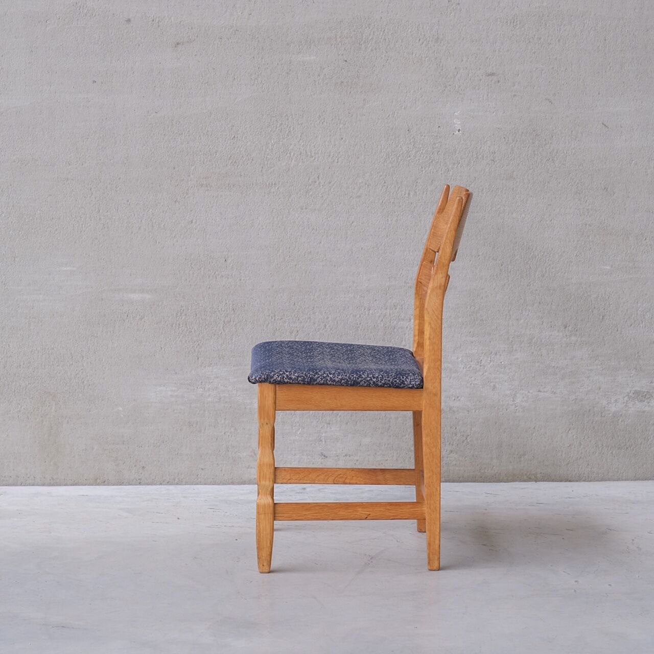 Henning Kjaernulf razor mid-century danish oak dining chairs