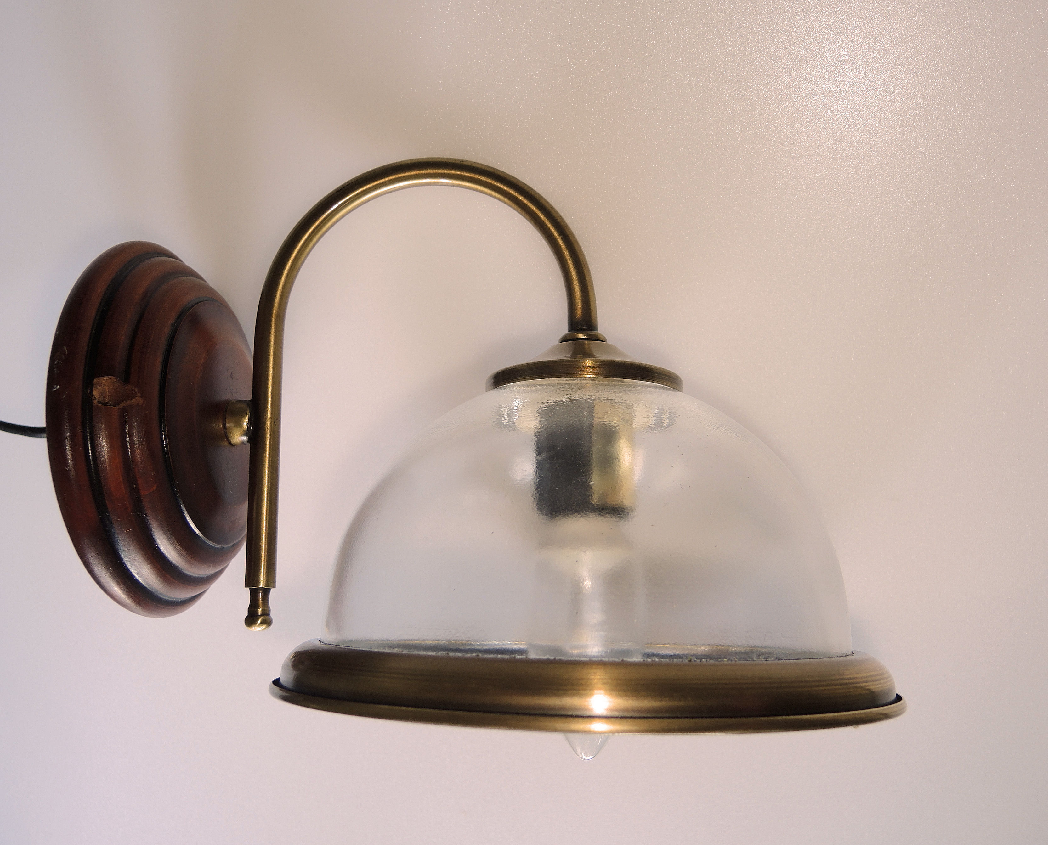 Glass sconce brass gold