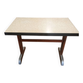 Vintage bistro table in formica.