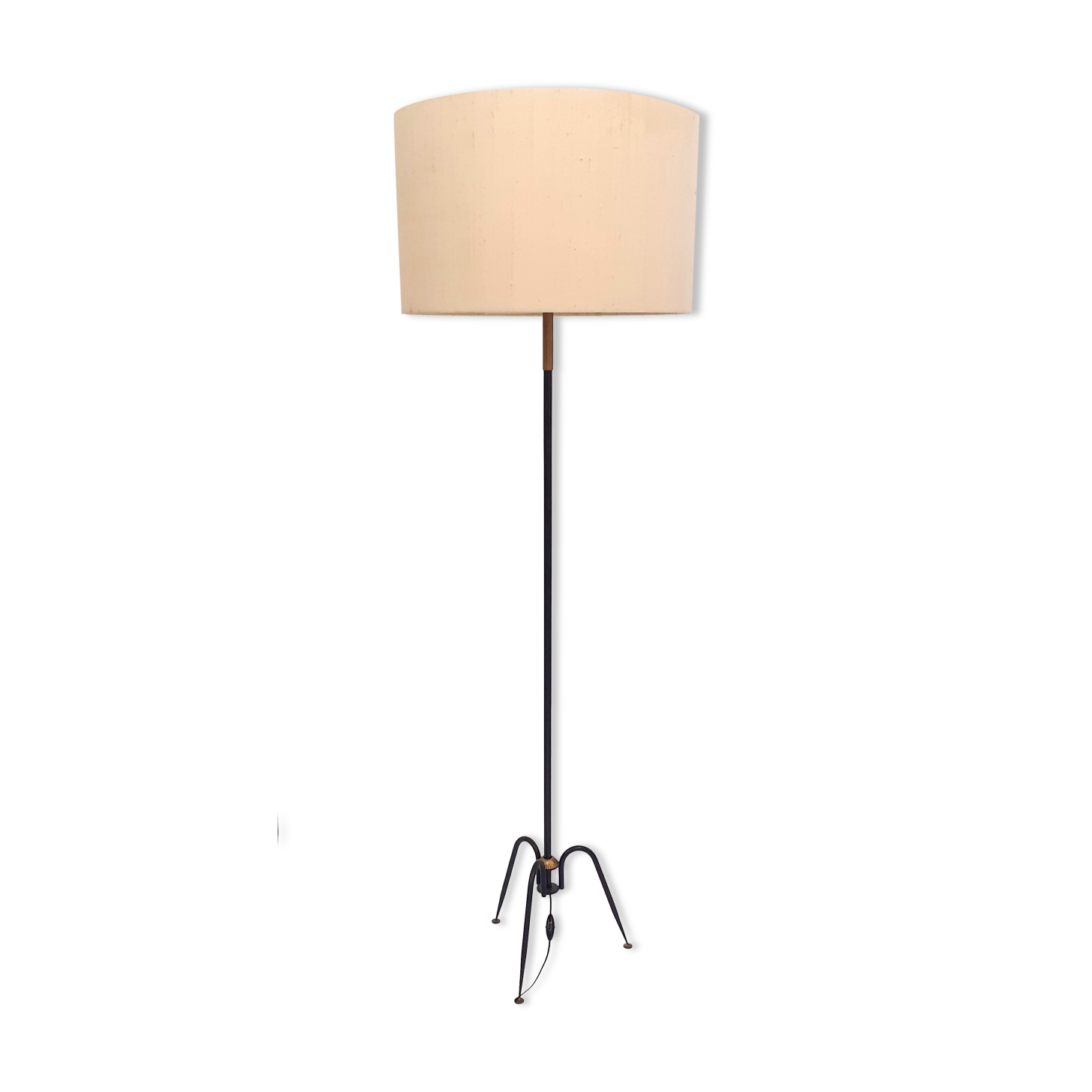 Floor lamp model 641 on metal tripod patinated rifle and elements in lunel brass