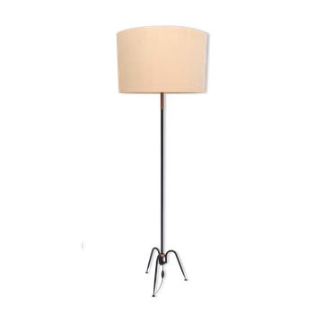 Floor lamp model 641 on metal tripod patinated rifle and elements in lunel brass