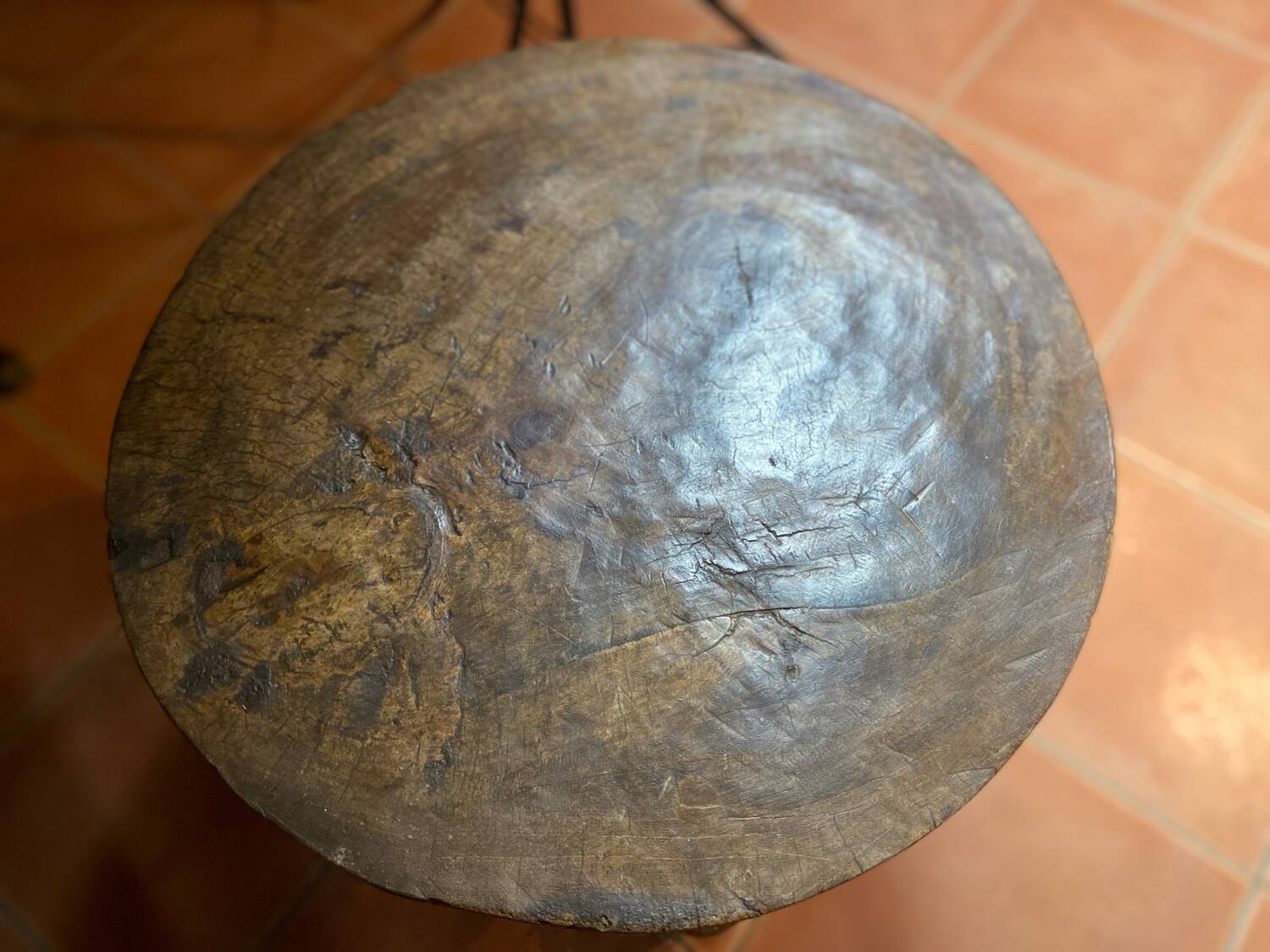 African tribal ensemble of 4 pieces of furniture for dignitaries of the Kingdom of Dahomey, Benin.