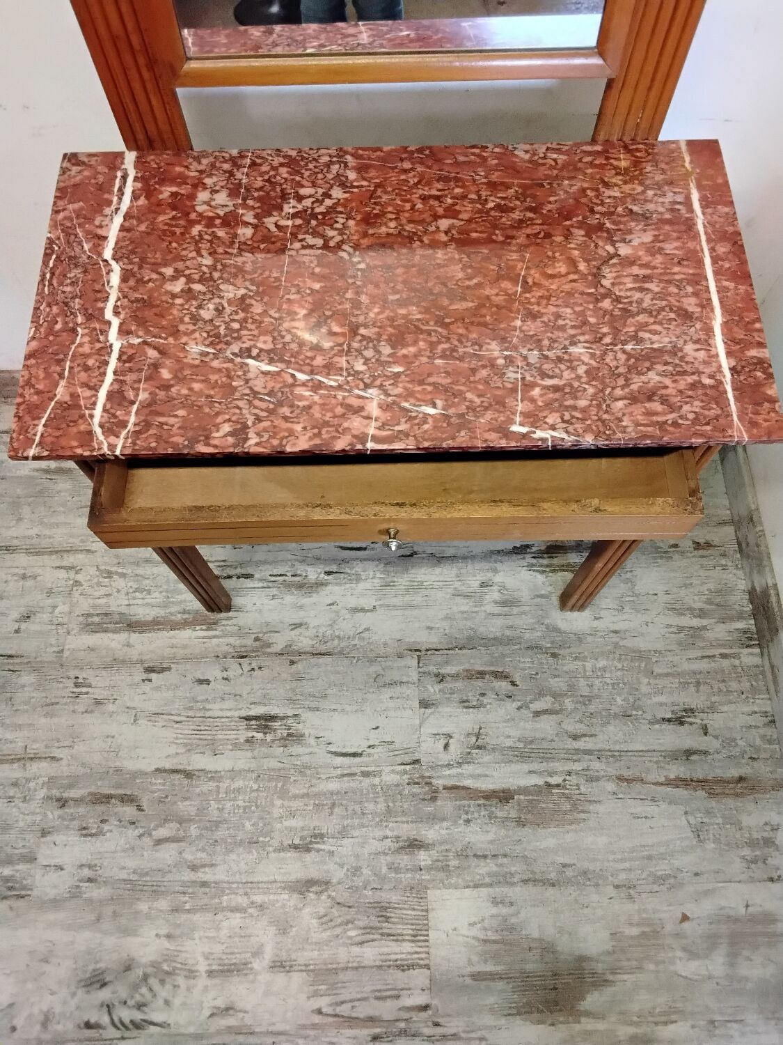 Art Deco Hairdresser