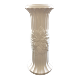 Earthenware column with floral decoration