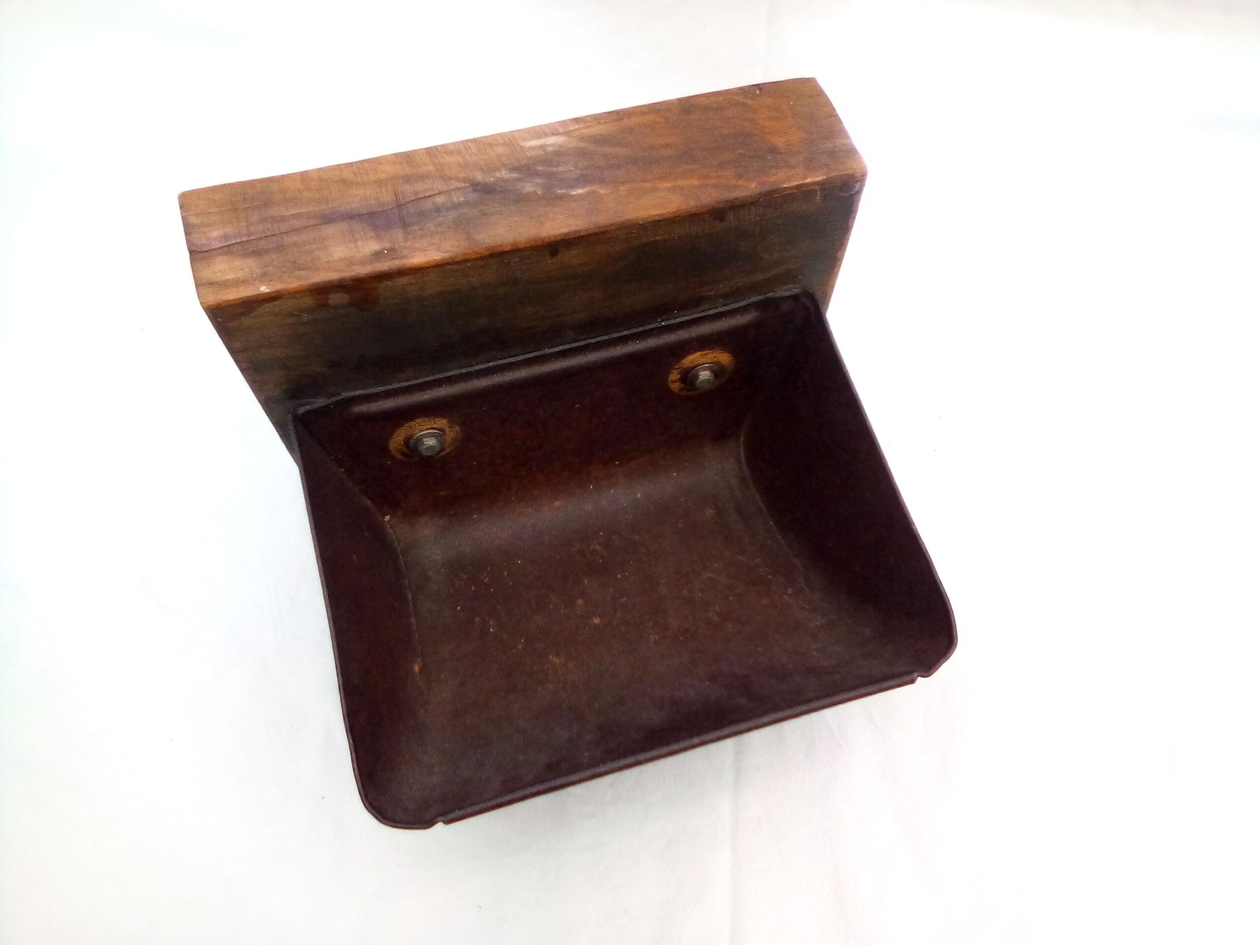 Industrial trinket bowl