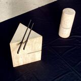 Coffee table in the Artedi style.