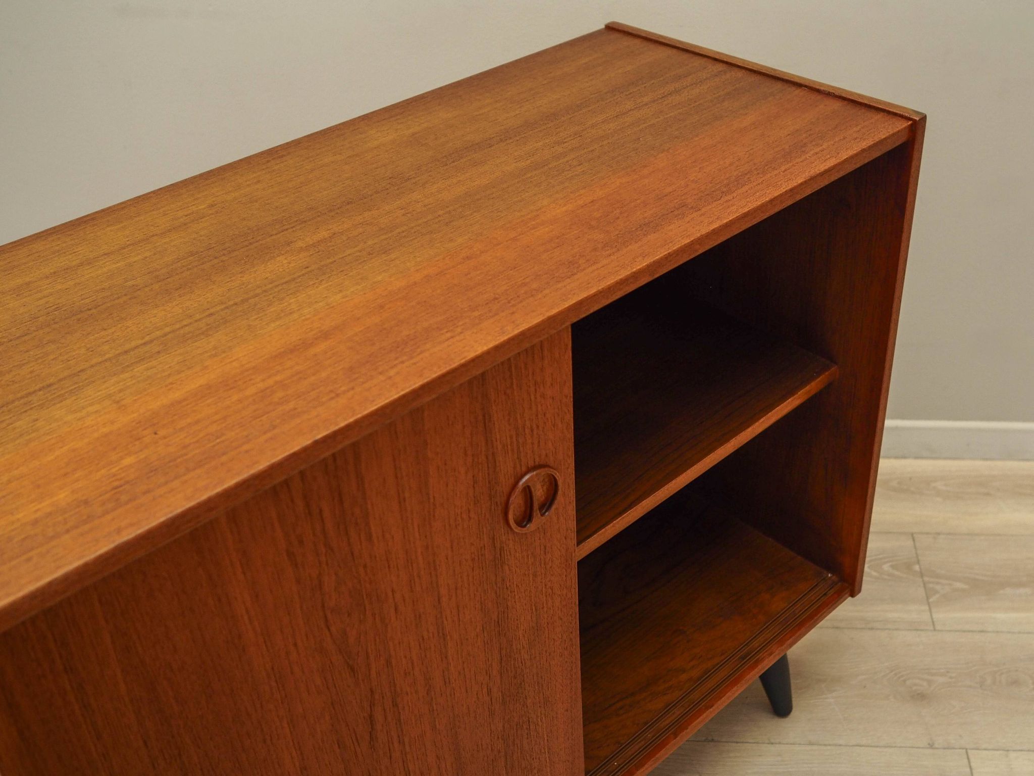 Meuble en teck, design danois, années 1970, fabrication : Danemark