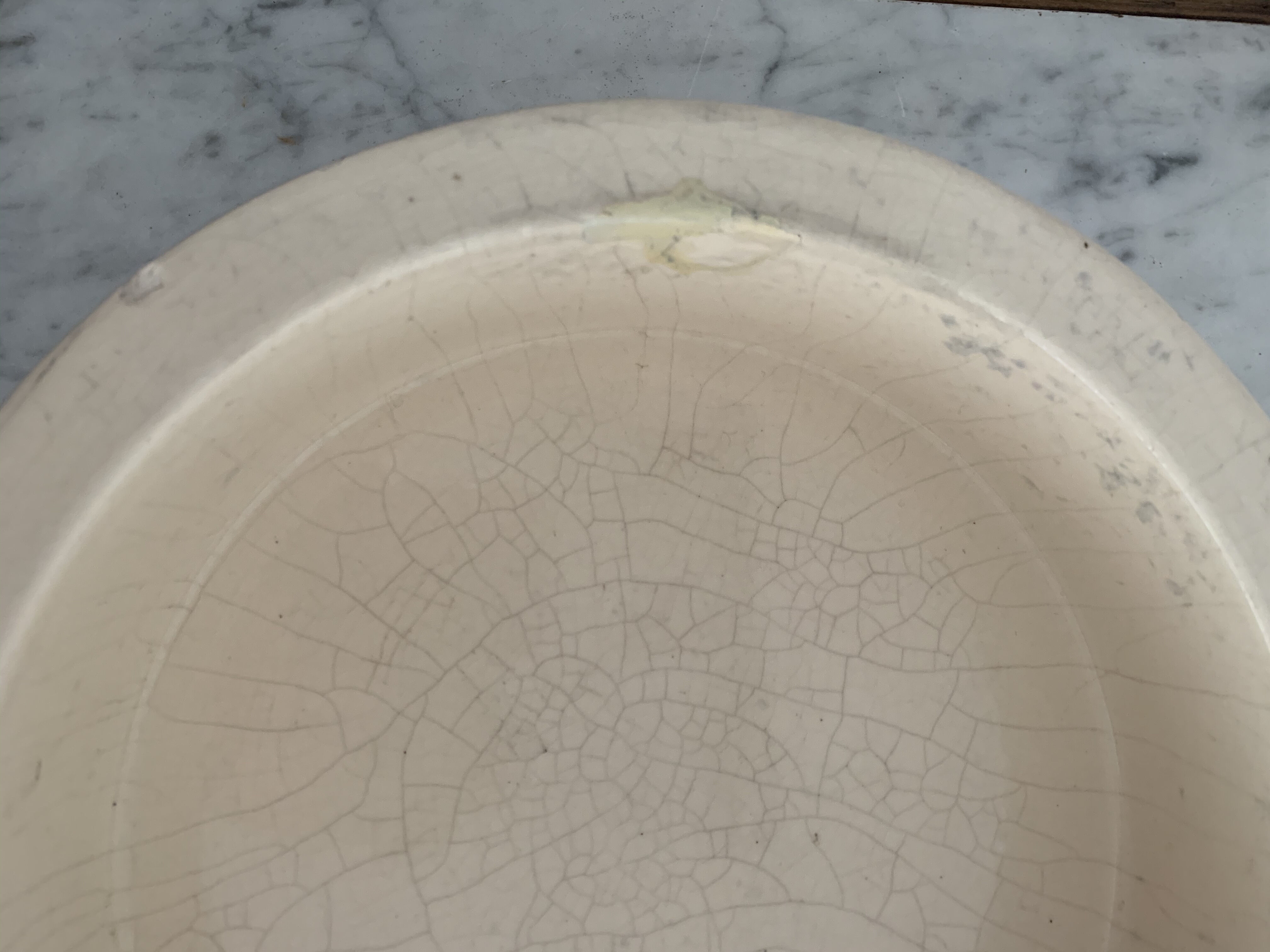 GM beige beige ceramic trinket bowl