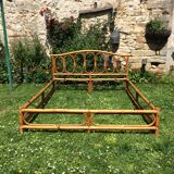 Rattan bed