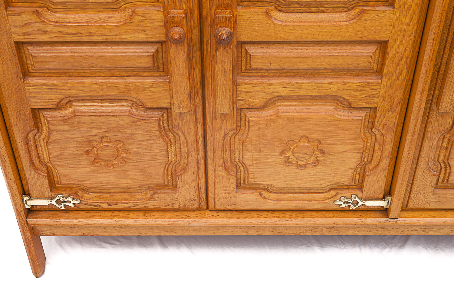 Guillerme and Chambron wardrobe