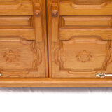 Guillerme and Chambron wardrobe