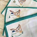 10 Large embroidered and hand-trimmed placemats "les colverts" - Métis - 40x56 cm