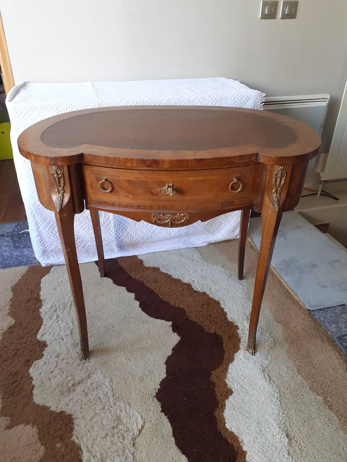 Louis XV style kidney desk with marquetry
