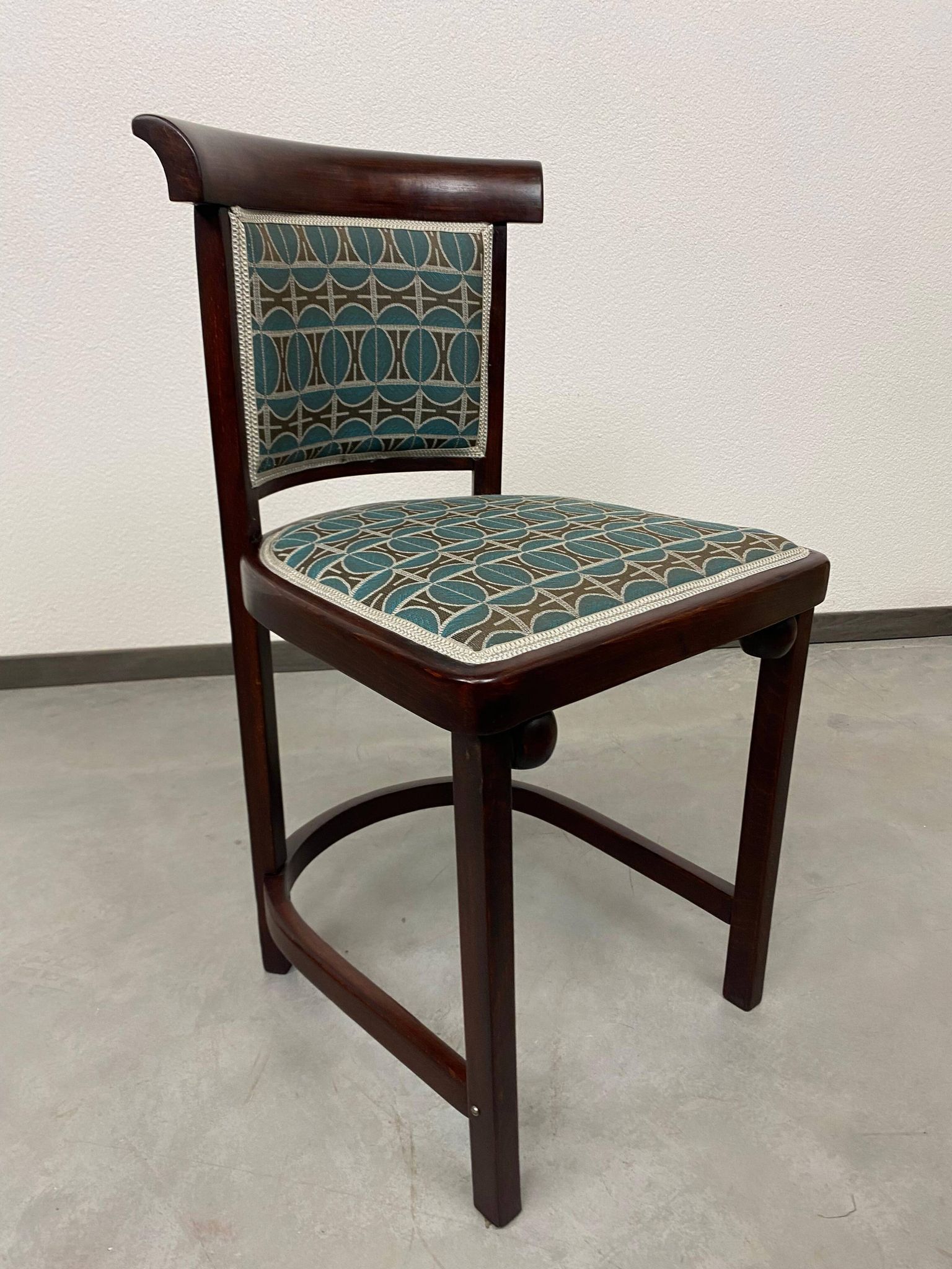 Armchair pair no. 423 by Josef Hoffmann for J&J Kohn