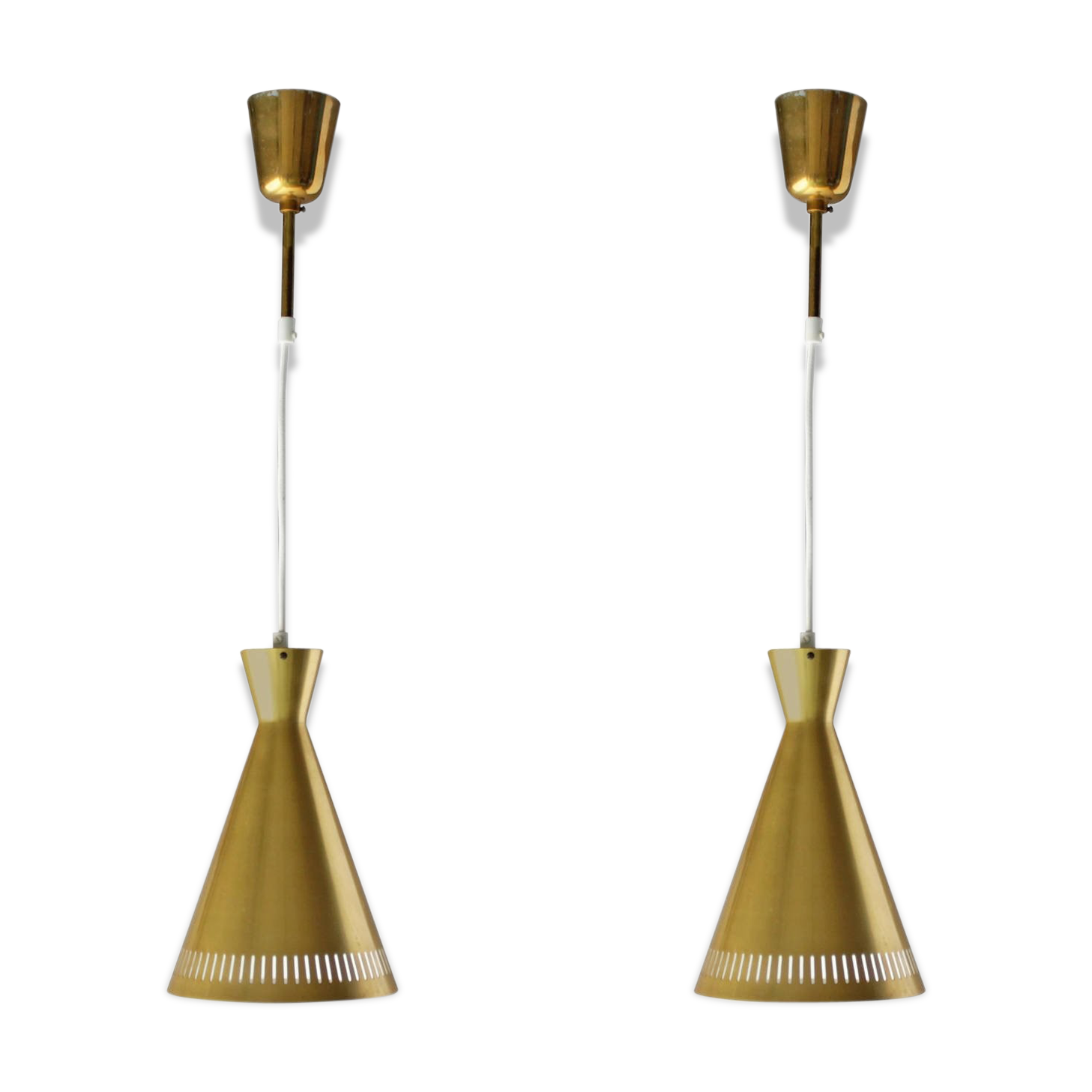 Pair of Scandinavian diabolo suspensions brass