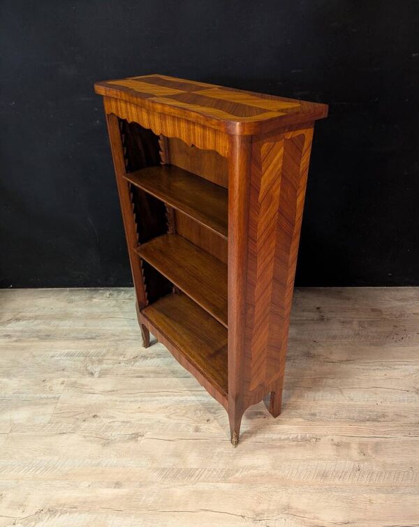 Bibus de style Louis XV en marqueterie