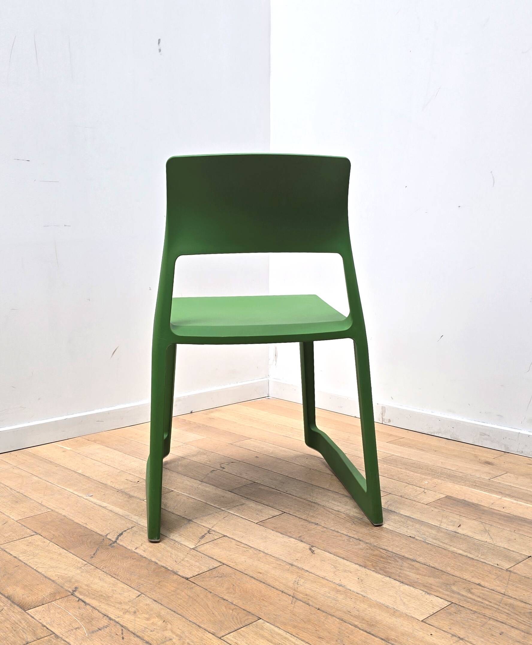 Set of 3 Tip Ton chairs, Vitra