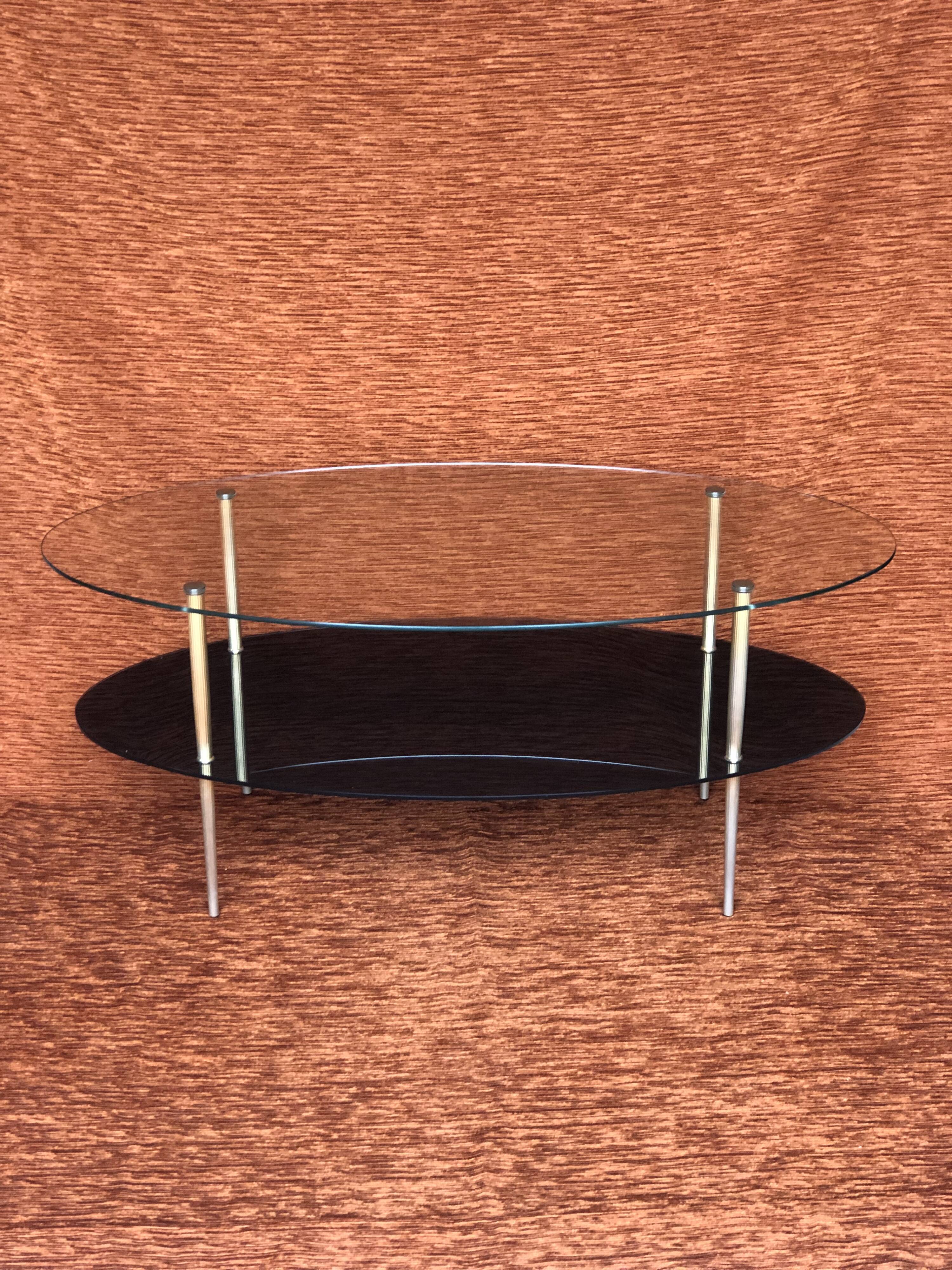 Table basse 1950-60 ovale 2 plateaux verre blanc et noir