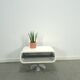Witte tafel met afgeronde hoeken en glassen blade, tv meubel