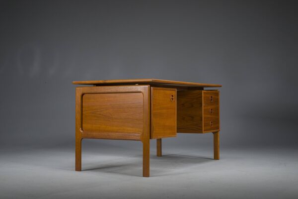 Bureau danois par Arne Vodder pour GV Møbler, 1960