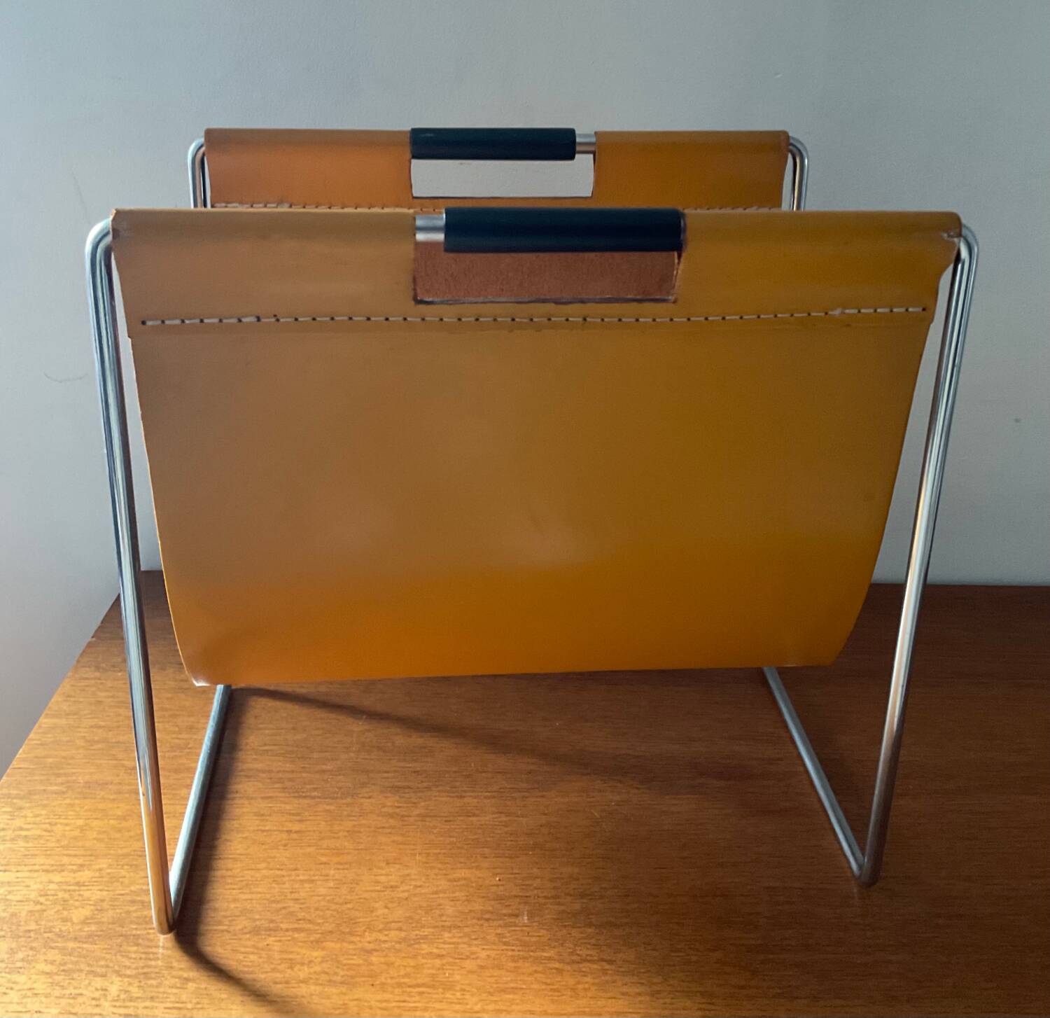 Dodime magazine rack for Brabantia from the 60s and 70s