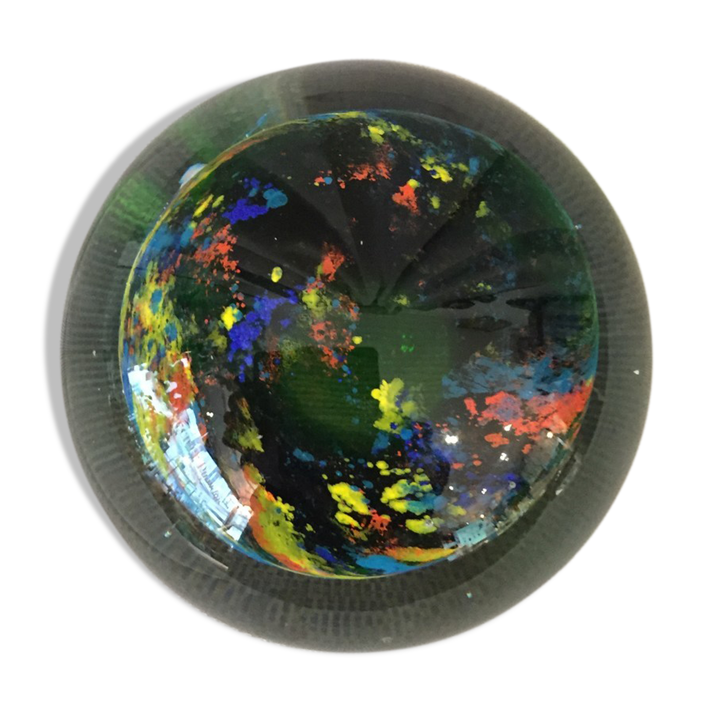 Sulfide green background with multicolored deco