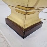 Paire de lampes de table de style Régence avec abat-jour noirs – Base en laiton et bois