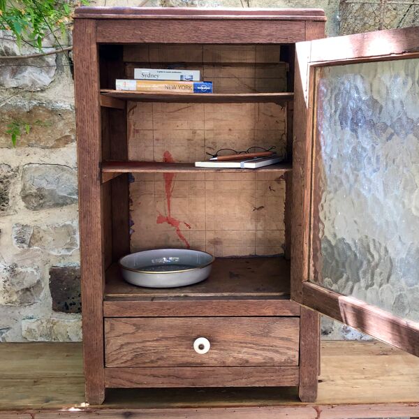 Armoire vitrée à poser