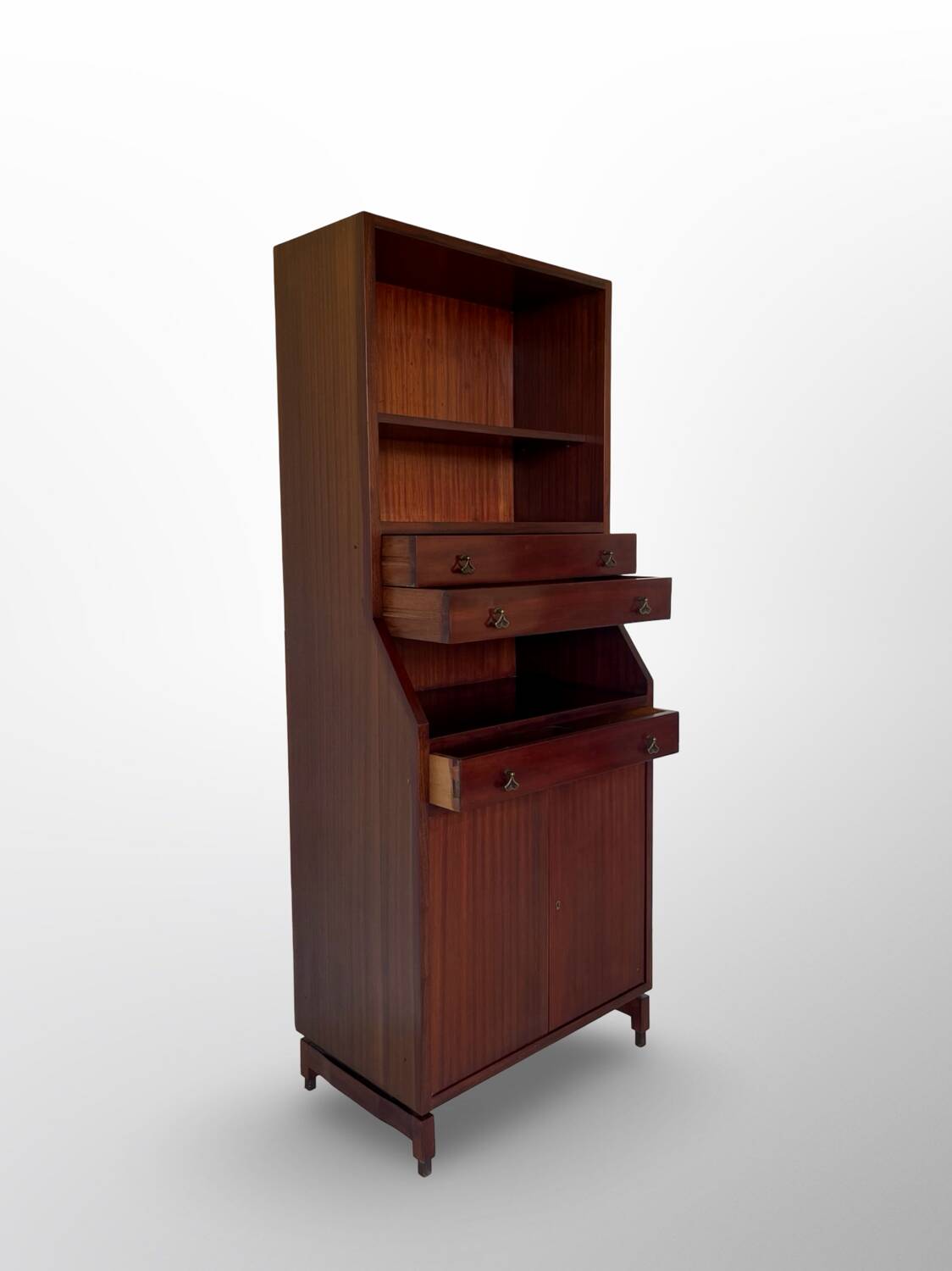 Bibliothèque italienne en bois et placage d'acajou, années 1960.